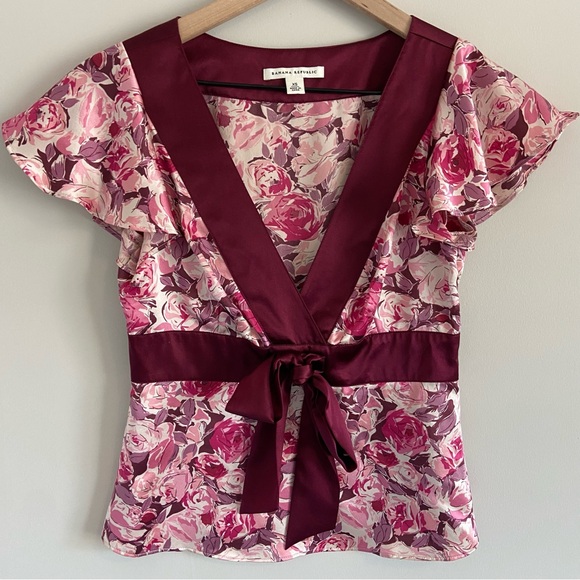 Banana Republic Tops - Vintage Y2K Banana Republic Silk Blouse Tie Front